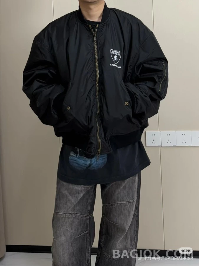 발렌시아가 발렌시아가 람보르기니 콜라보 플라이트 자켓 상세 이미지