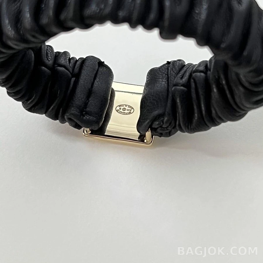 샤넬 샤넬 양가죽 메탈 에나멜 CC 머리끈 상세 이미지