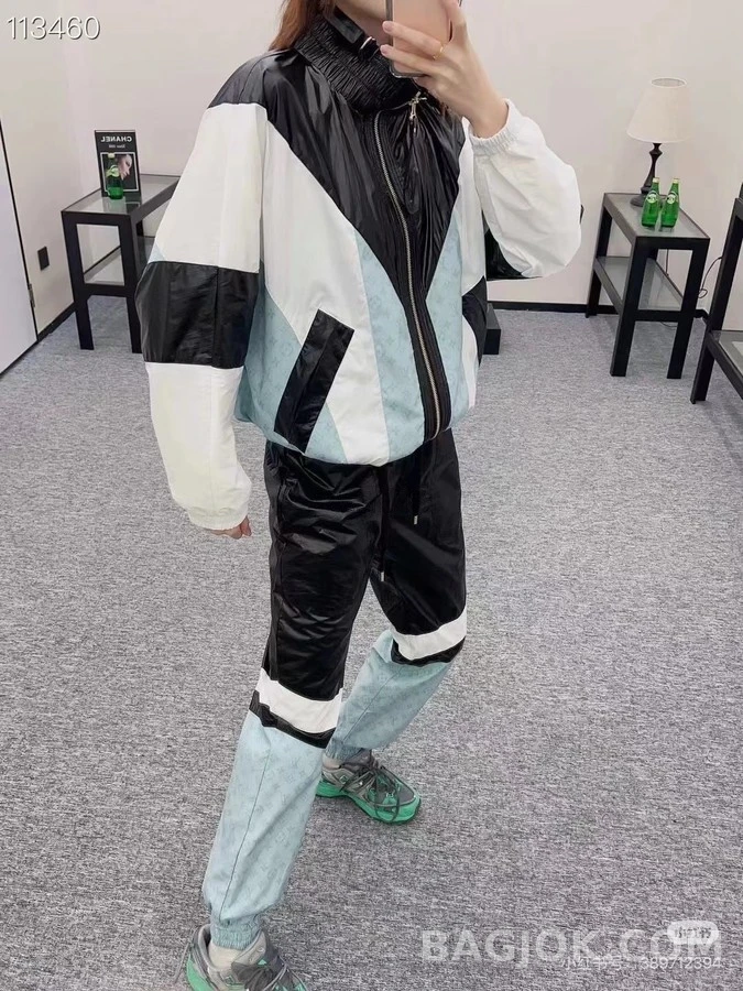루이비통 루이비통 컬러블록 모노그램 집업 자켓 상세 이미지