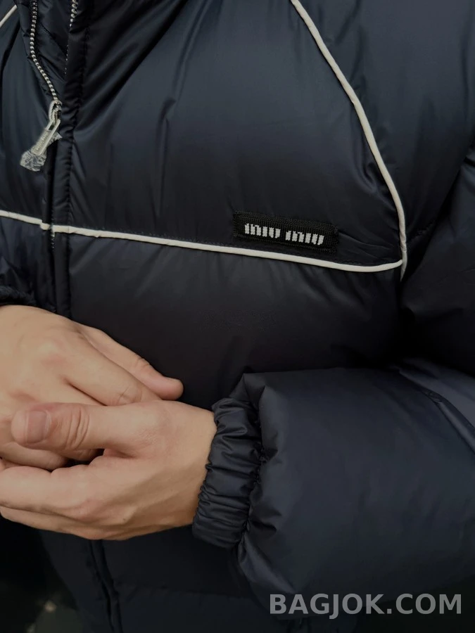 미우미우 미우미우 나일론 패딩 다운 재킷 상세 이미지