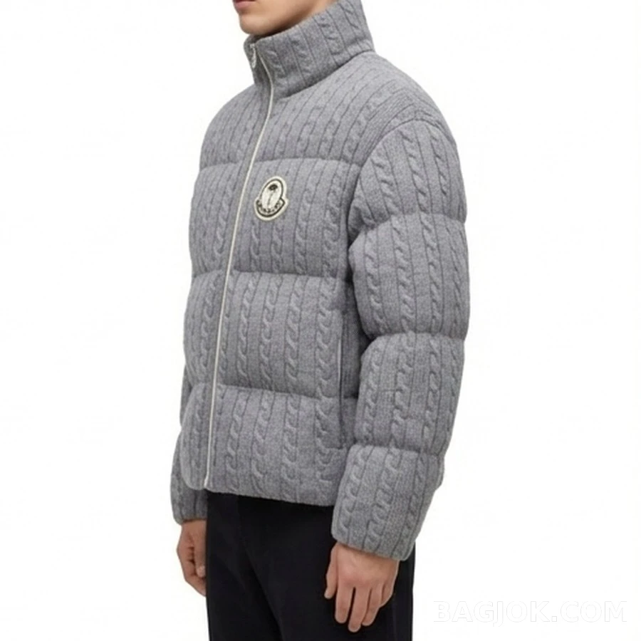 몽클레어 몽클레어 아스트루 울 케이블 다운 자켓 상세 이미지