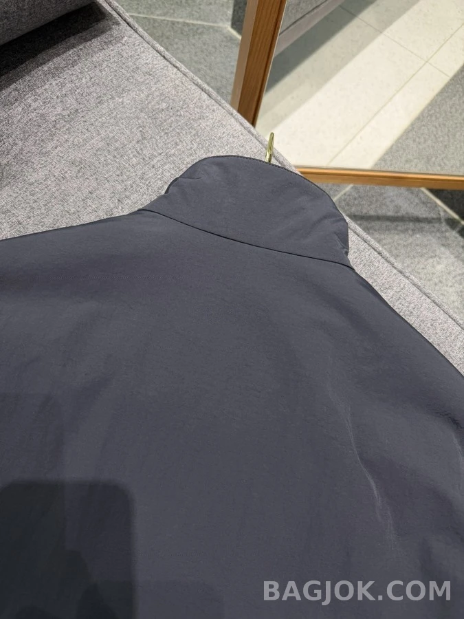디올 디올 아이콘 패딩 재킷 상세 이미지