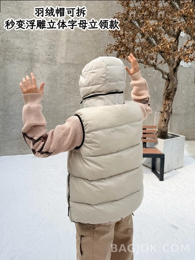 몽클레어 몽클레어 후드 패딩 베스트 상세 이미지