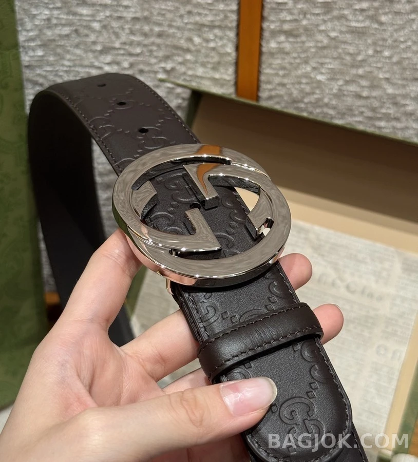 구찌 구찌 엠보싱 가죽 벨트 상세 이미지