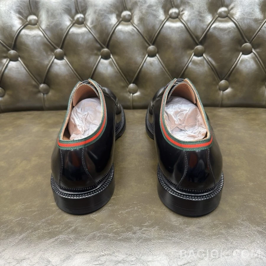 구찌 구찌 웹 스트라이프 더비 슈즈 상세 이미지