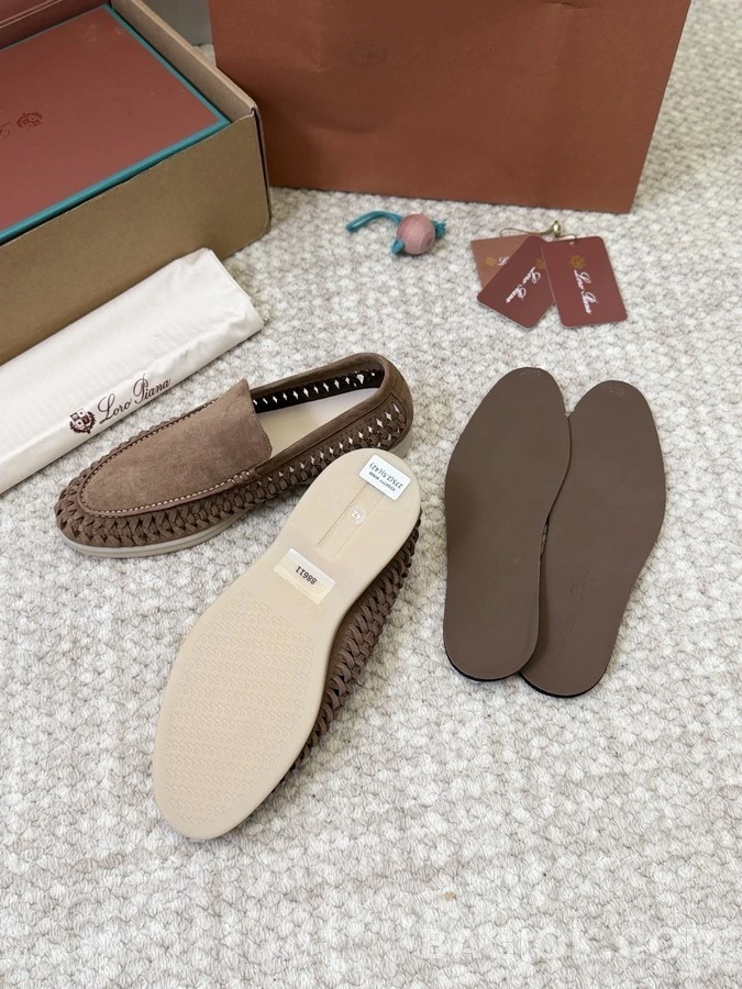 로로피아나 로로피아나 우븐 스웨이드 로퍼 상세 이미지