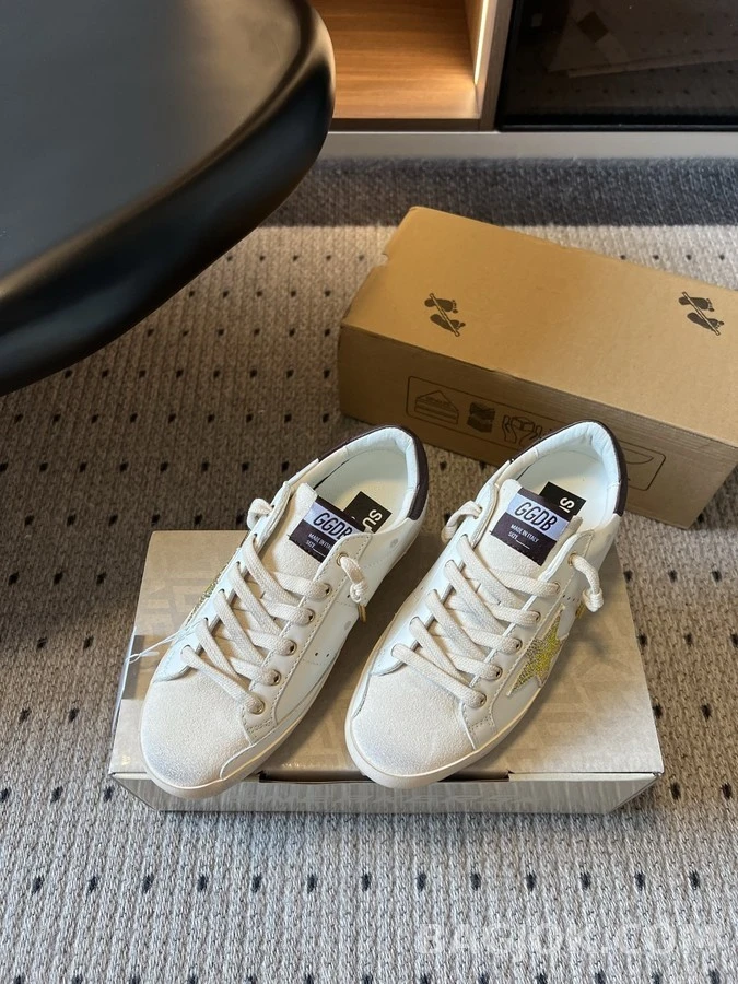  골든구스 글리터 스타 빈티지 스니커즈 상세 이미지