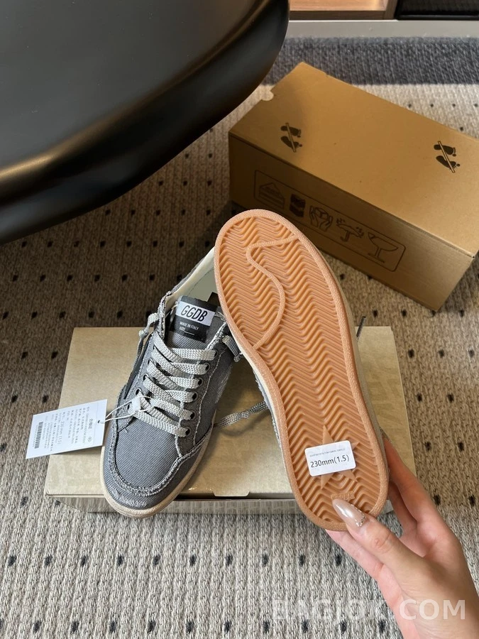  골든구스 데님 스타 로우탑 스니커즈 상세 이미지