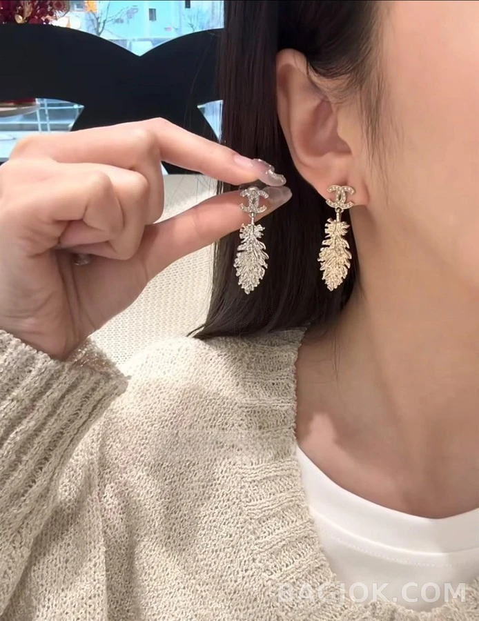 샤넬 샤넬 펜던트 이어링 메탈 스트라스 크리스탈 상세 이미지