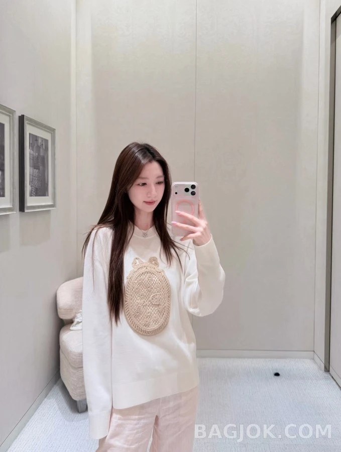 디올 디올 리본 엠블럼 자수 긴팔 티셔츠 상세 이미지