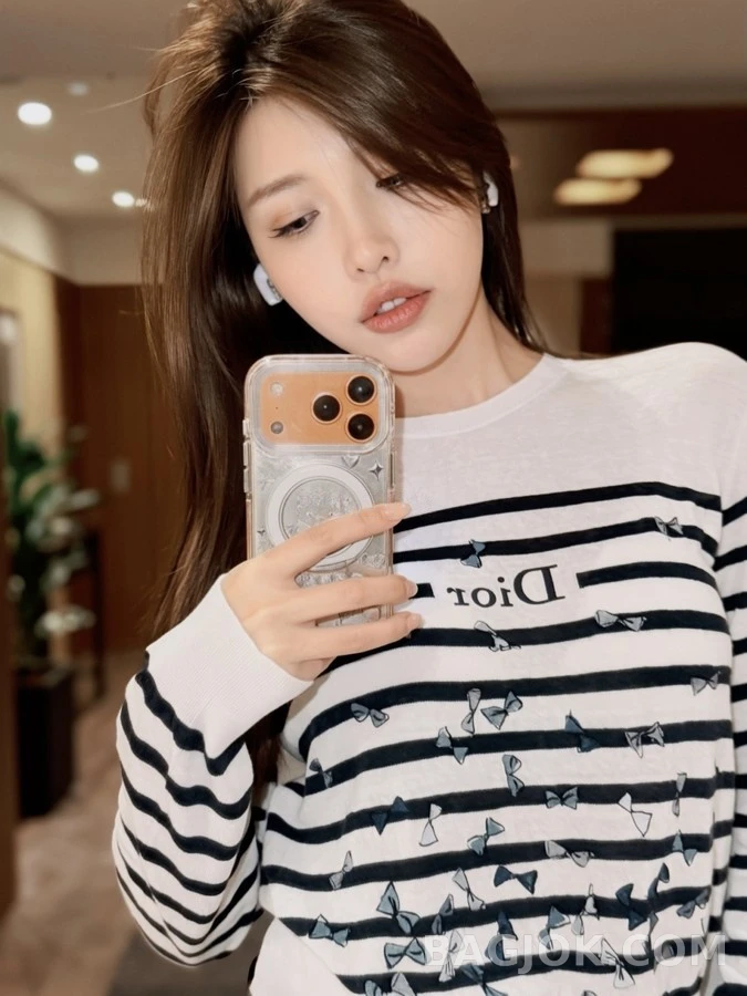 디올 디올 리본 자수 스트라이프 긴팔 티셔츠 상세 이미지