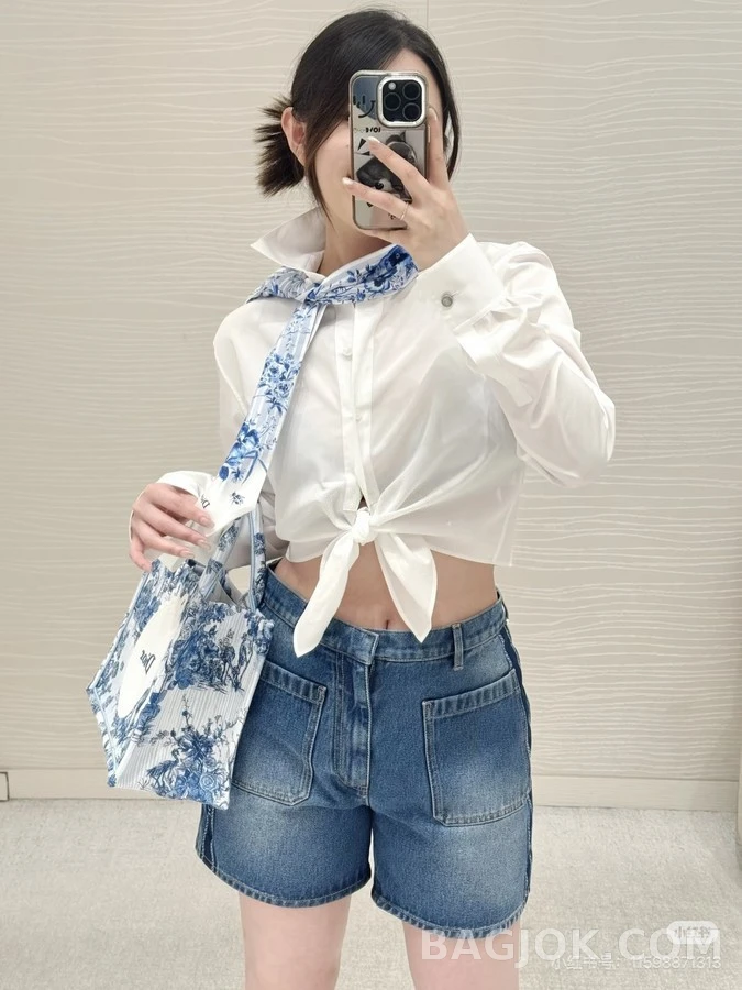 디올 디올 묶음 디테일 크롭 셔츠 상세 이미지