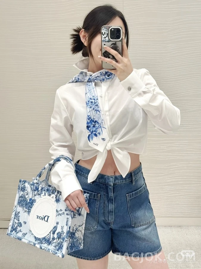 디올 디올 묶음 디테일 크롭 셔츠 상세 이미지