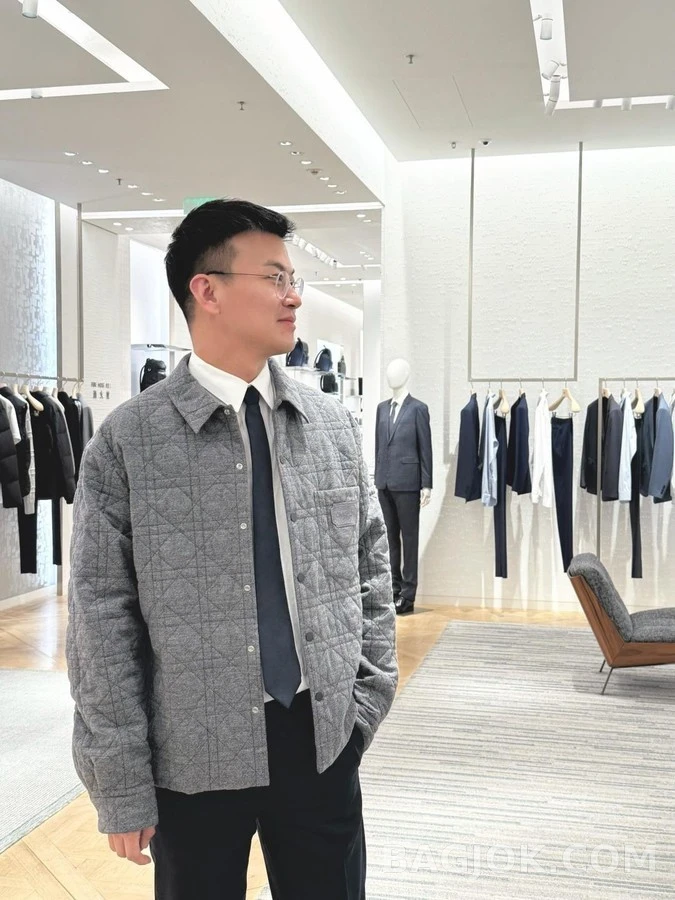 디올 디올 자수 패치 셔츠형 재킷 상세 이미지