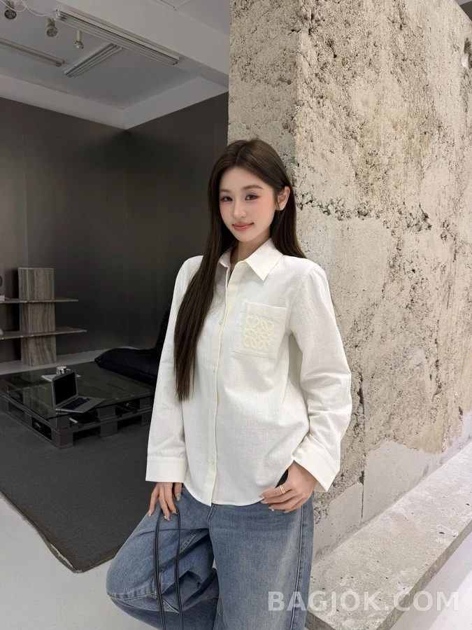 로에베 로에베 아나그램 자수 셔츠 상세 이미지
