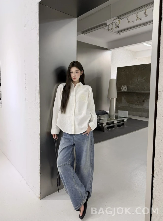 로에베 로에베 아나그램 자수 셔츠 상세 이미지