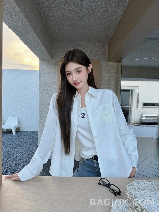 로에베 로에베 아나그램 자수 셔츠 상세 이미지