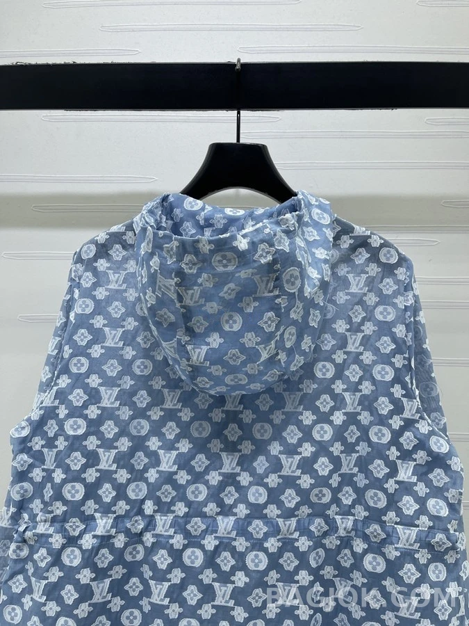 루이비통 루이비통 모노그램 후드 집업 상세 이미지