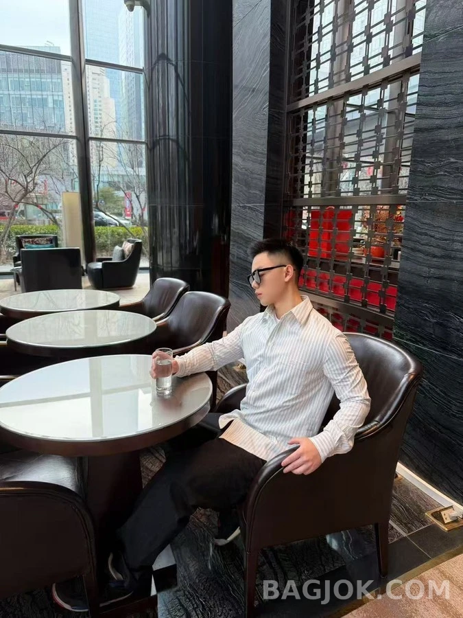 셀린느 셀린느 스트라이프 자수 셔츠 상세 이미지