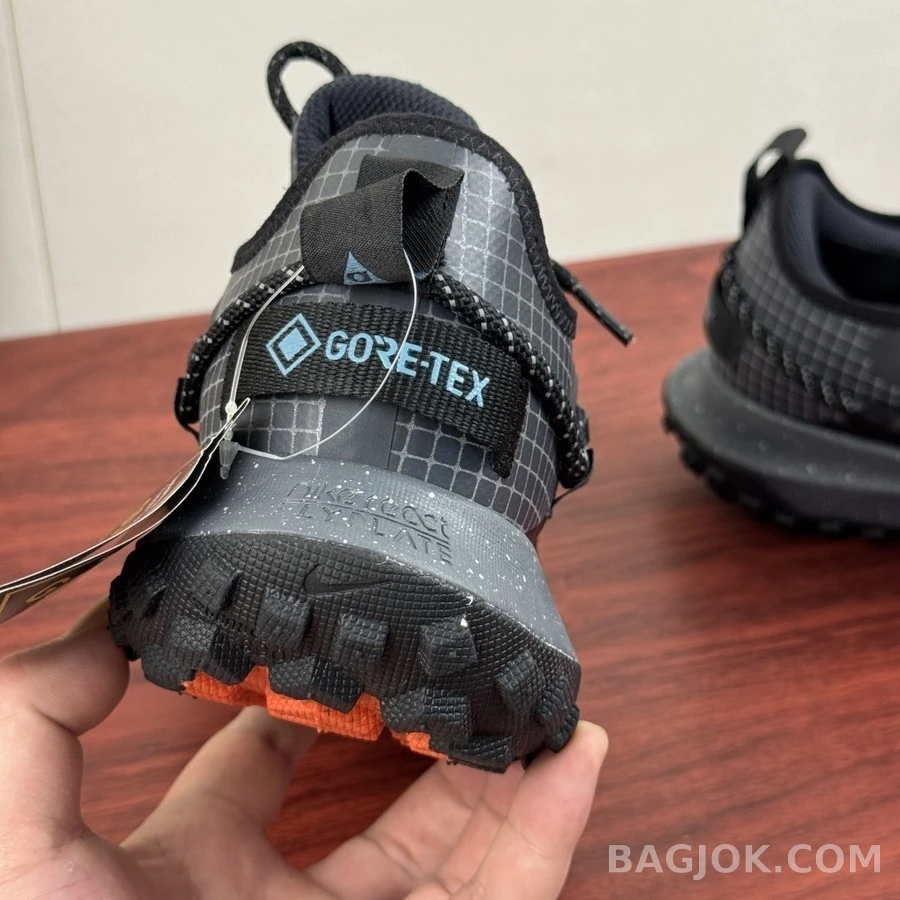 나이키 나이키 ACG 마운틴 플라이 로우 GTX 스니커즈 상세 이미지