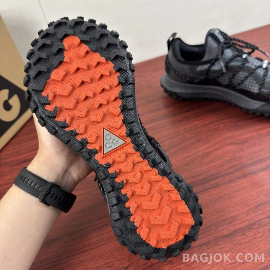 나이키 나이키 ACG 마운틴 플라이 로우 GTX 스니커즈 상세 이미지