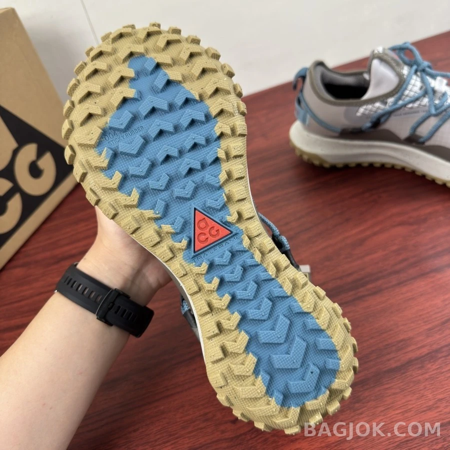 나이키 나이키 ACG 마운틴 플라이 로우 GTX 스니커즈 상세 이미지