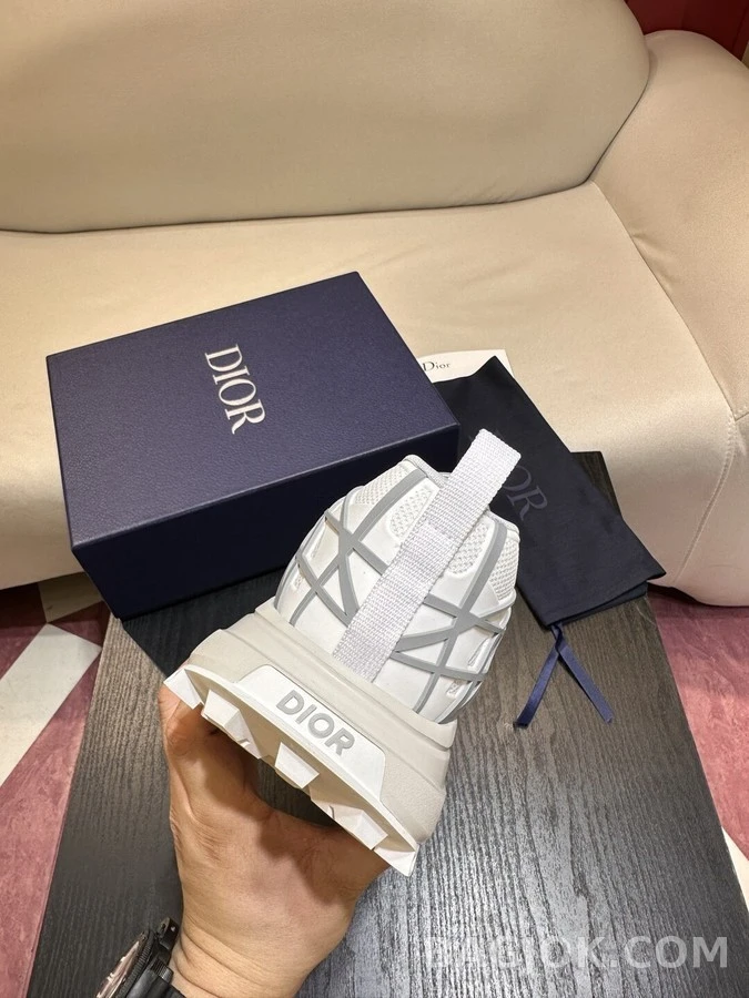 디올 디올 B31 러너 스니커즈 상세 이미지