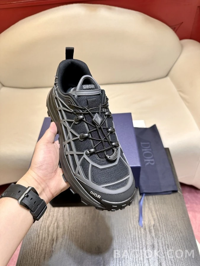 디올 디올 B31 러너 스니커즈 상세 이미지