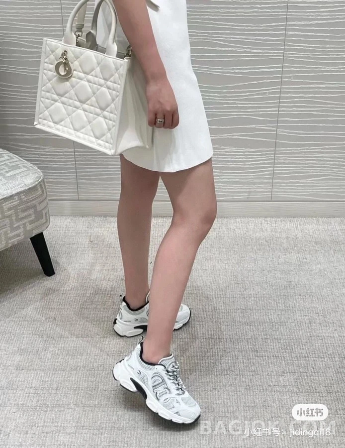 디올 디올 로고 스니커즈 상세 이미지