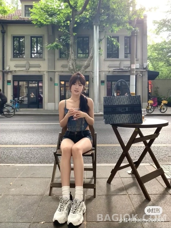 디올 디올 로고 스니커즈 상세 이미지