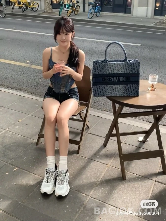 디올 디올 로고 스니커즈 상세 이미지