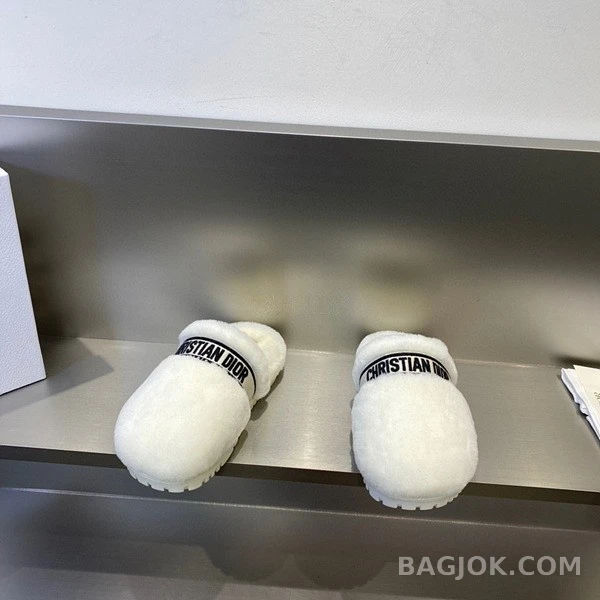 디올 디올 시어링 뮬 슬리퍼 상세 이미지