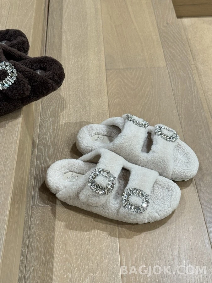 로저 비비에 로저비비에 크리스탈 버클 양모 슬리퍼 상세 이미지