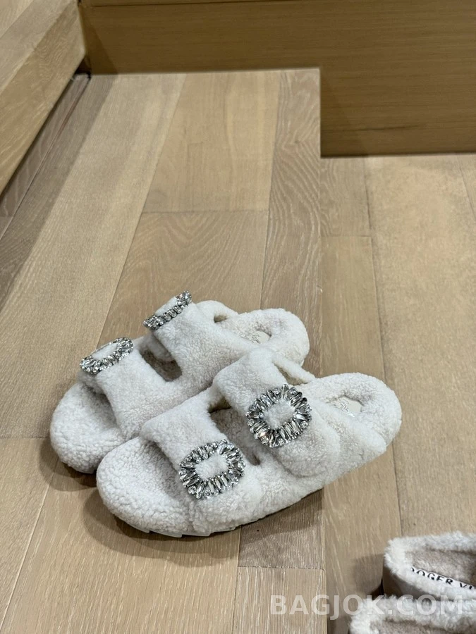 로저 비비에 로저비비에 크리스탈 버클 양모 슬리퍼 상세 이미지