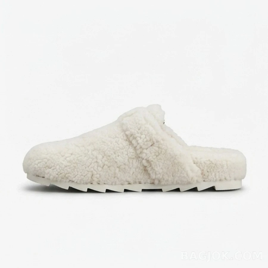 로저 비비에 로저비비에 크리스탈 버클 양모 슬리퍼 상세 이미지