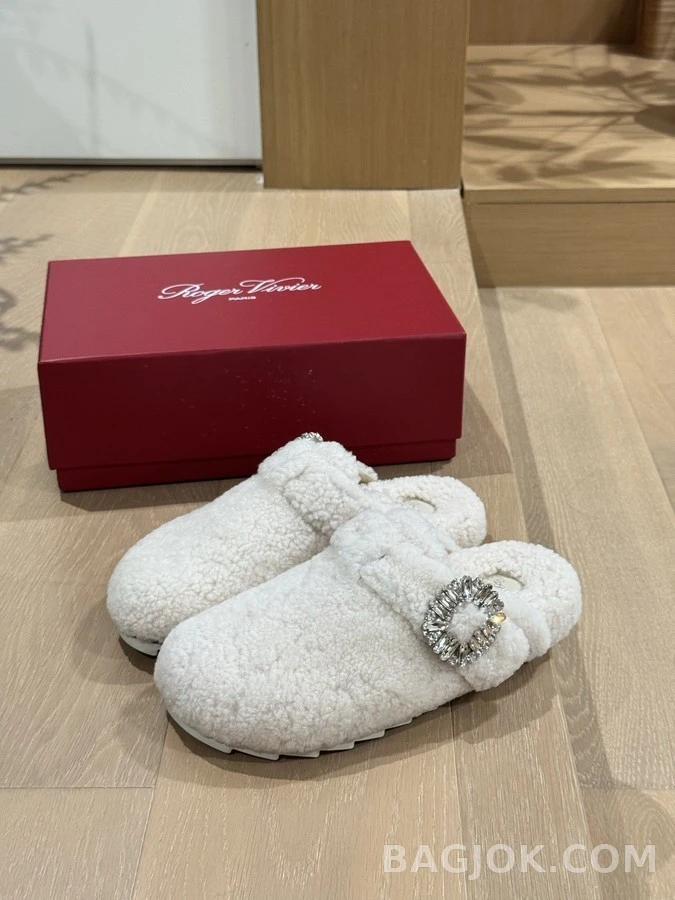 로저 비비에 로저비비에 크리스탈 버클 양모 슬리퍼 상세 이미지