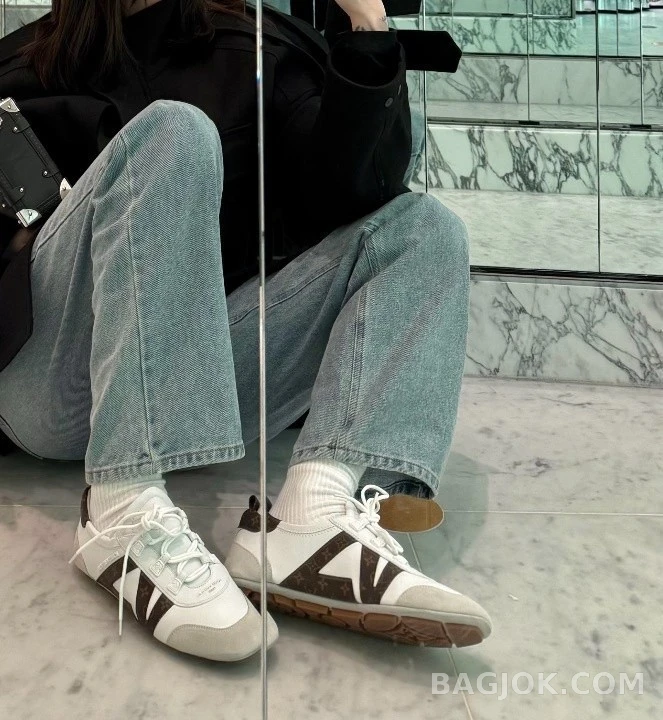 루이비통 루이비통 모노그램 스니커즈 상세 이미지