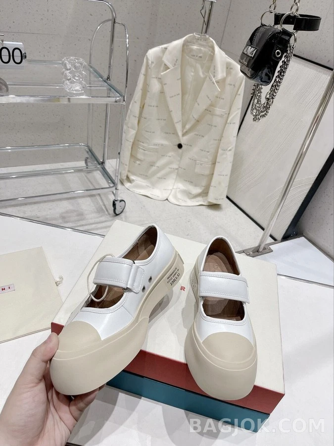  마르니 나파 가죽 메리제인 스니커즈 상세 이미지