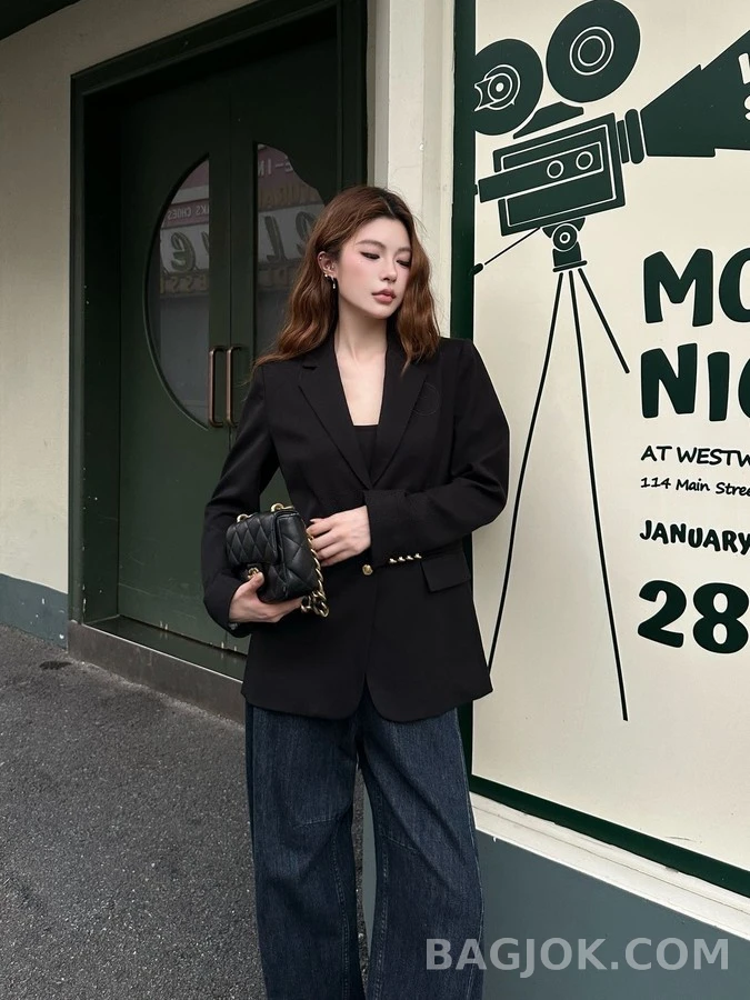 디올 디올 금장 로고 자수 블레이저 상세 이미지