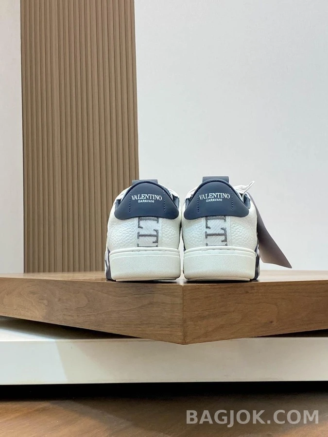 발렌티노 발렌티노 VL7N 로우탑 스니커즈 상세 이미지