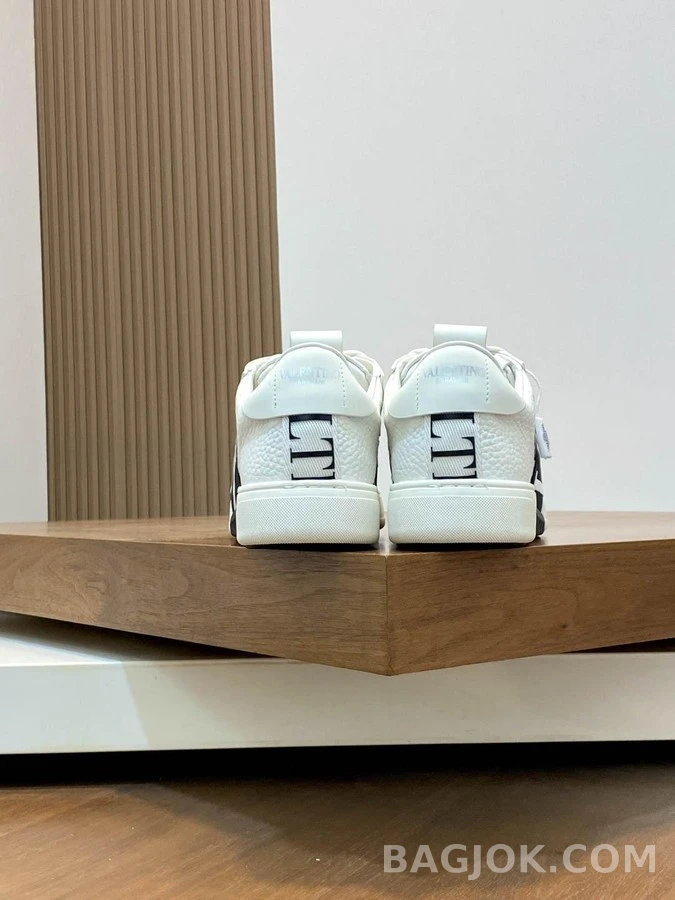 발렌티노 발렌티노 VL7N 메쉬 로우탑 스니커즈 상세 이미지