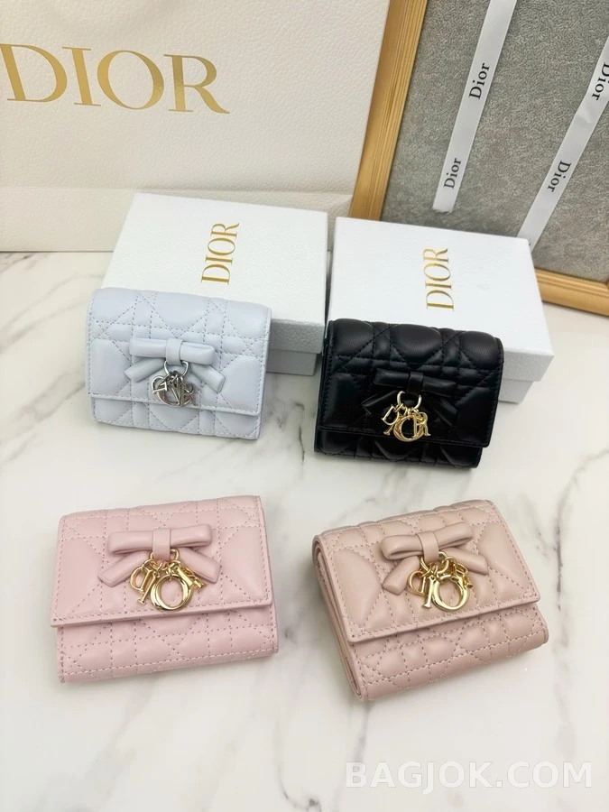 디올 디올 레이디 달리아 지갑 상세 이미지