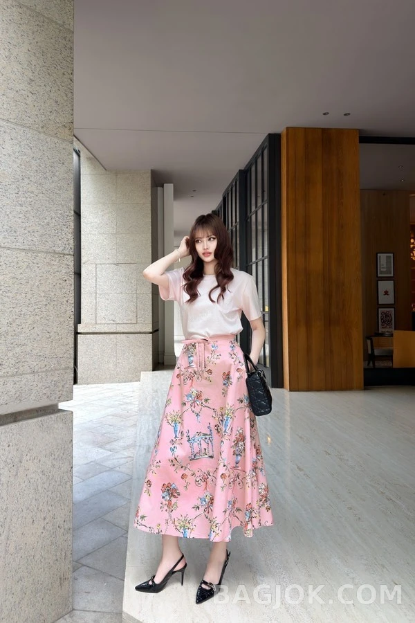 디올 디올 꽃병 프린트 스커트 상세 이미지