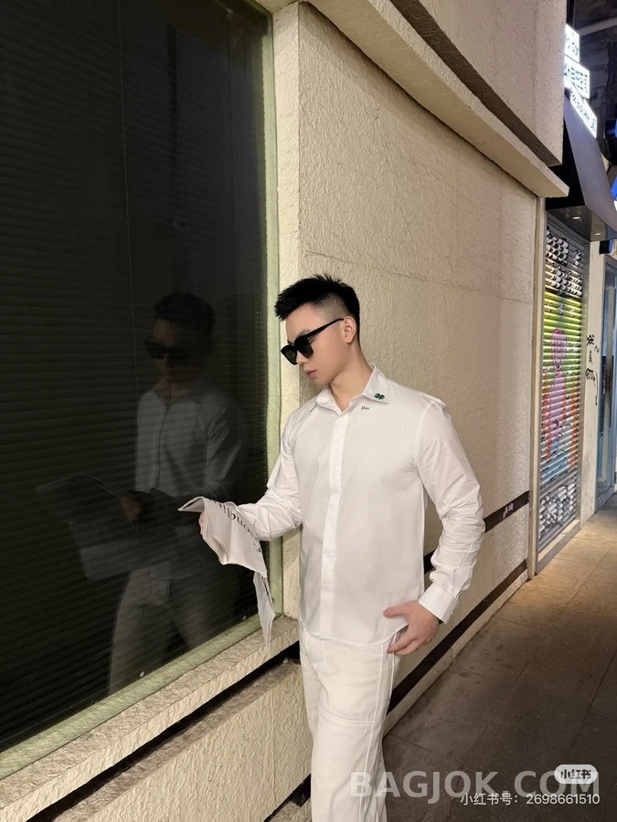 디올 디올 네잎클로버 자수 셔츠 상세 이미지