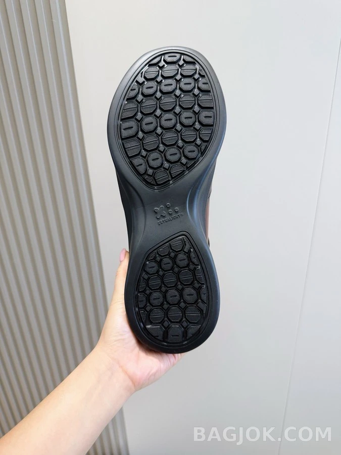 벨루티 벨루티 스크리토 레더 스니커즈 상세 이미지