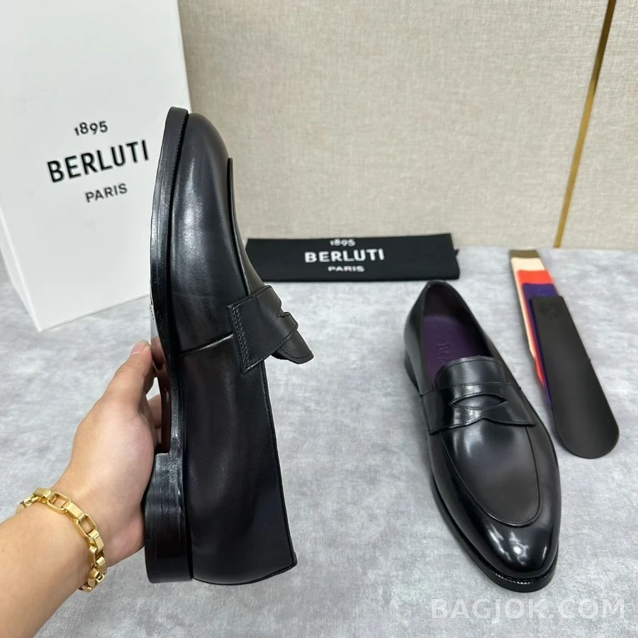벨루티 벨루티 페니 로퍼 상세 이미지