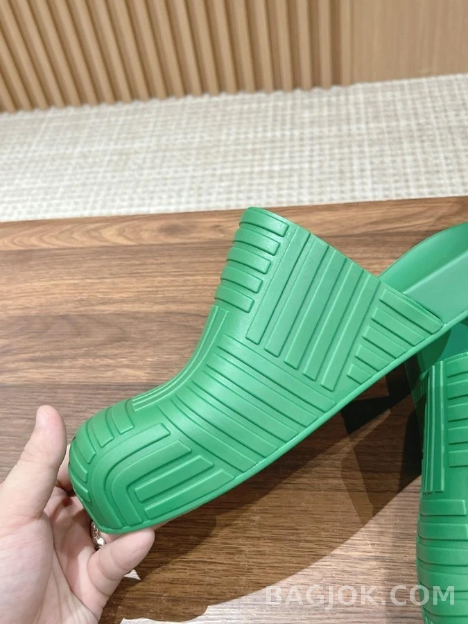 보테가베네타 보테가 베네타 패러킷 슬라이드 상세 이미지