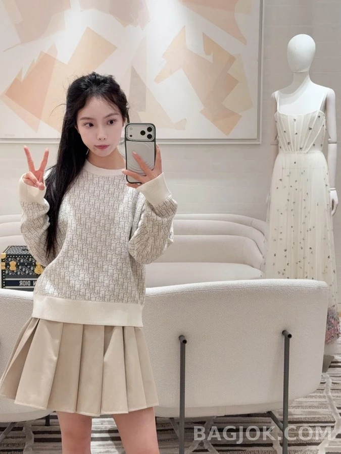 디올 디올 오블리크 니트 스웨터 상세 이미지