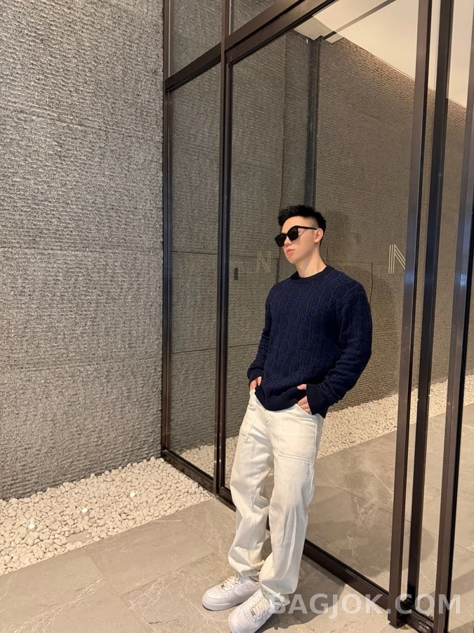 디올 디올 오블리크 자카드 니트 상세 이미지