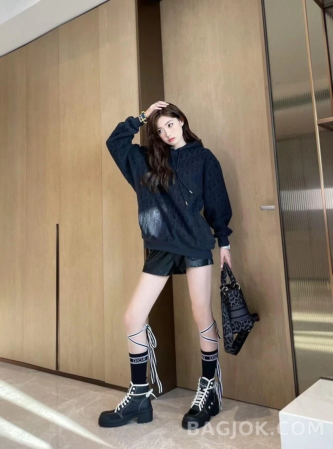 디올 디올 오블리크 자카드 맨투맨 상세 이미지